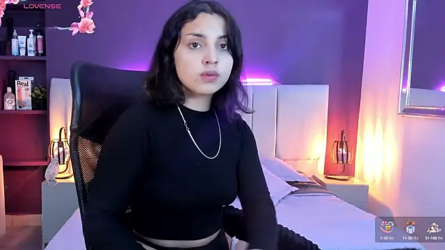 VickyBuunny online show from 12/28/24, 03:04