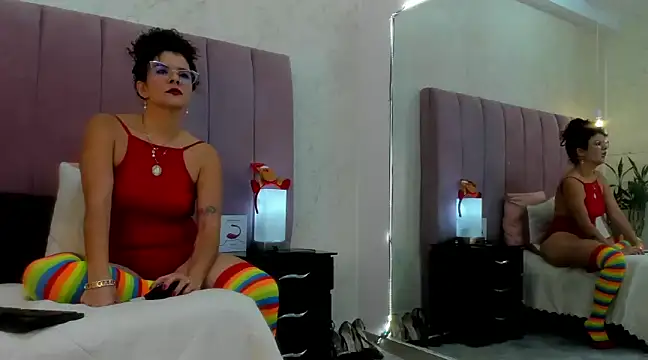 kloe wolf online show from 11/20/24, 01:37