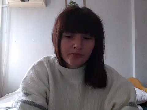 AnnyxHot online show from 12/28/24, 10:54