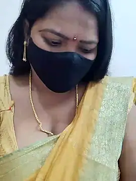 thanuja24 online show from 12/18/24, 11:47