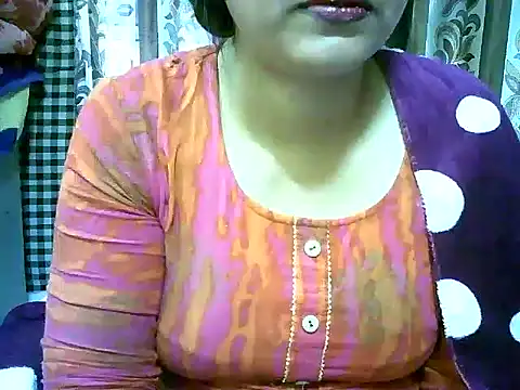 Cute Poonam online show from 12/11/24, 06:57