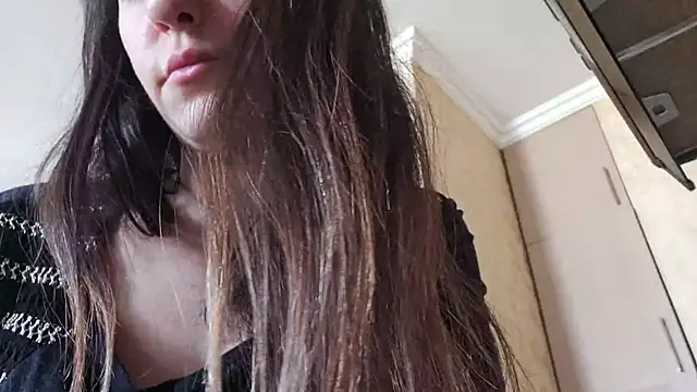 AlejandraDelaney online show from 11/21/24, 10:54