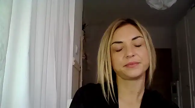 ashley xlove online show from 11/19/24, 07:44