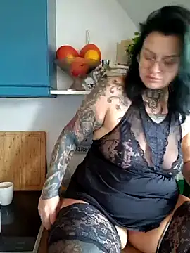 Anna Adrian tatto online show from 11/27/24, 08:25