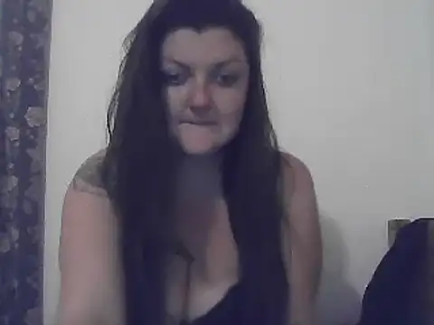 LacyLouxxx online show from 01/11/25, 09:12