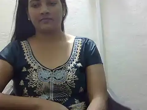 tripti2 online show from 01/02/25, 07:37