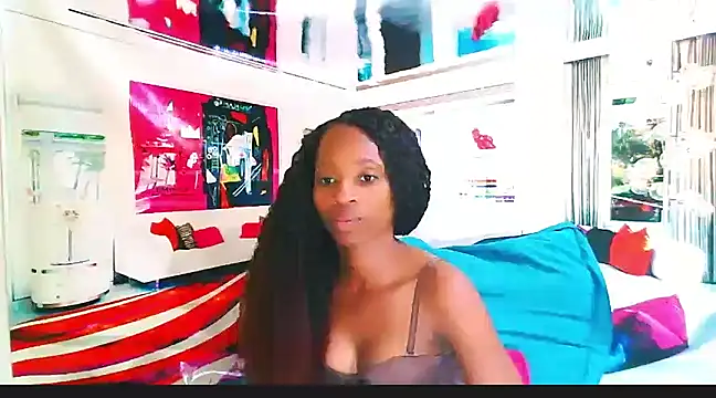 EbonyCreamy69 online show from 12/10/24, 06:37