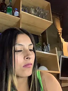 cami leon online show from 12/03/24, 10:42