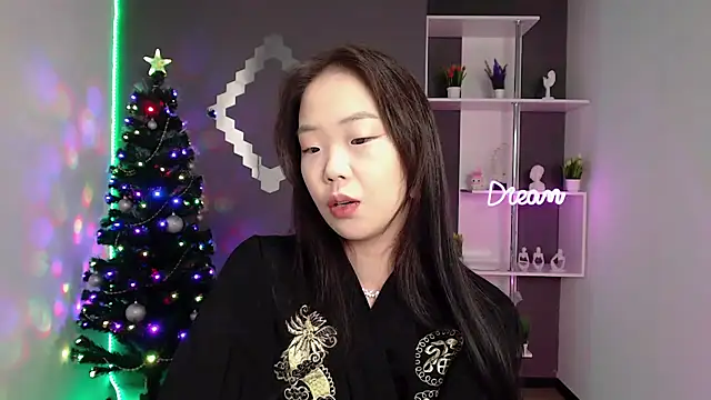 DreamyFairy online show from 12/18/24, 12:07