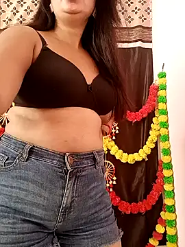 cute-mahek online show from 11/24/24, 08:11