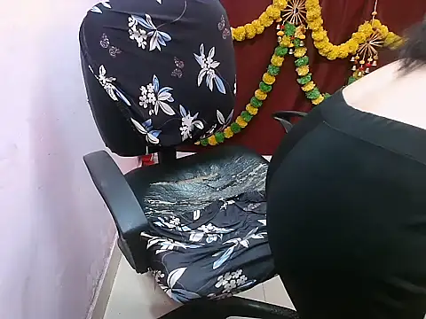 cute-mahek online show from 11/29/24, 04:59