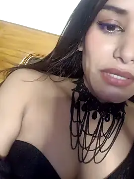 Lusty Queen69 online show from 01/05/25, 01:58