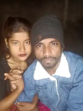 Indian Couple3 online show from 12/12/24, 01:59