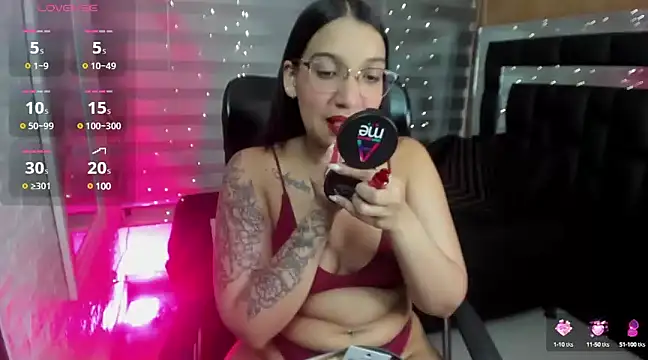 kendall 1ove online show from 11/21/24, 03:20