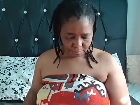 AfricanBigAssxx98 online show from 11/17/24, 05:17