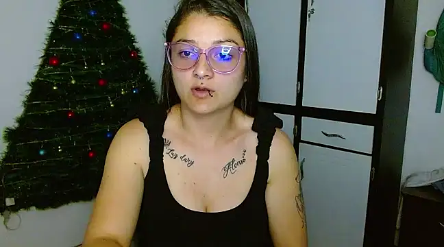 alana 57 online show from 12/22/24, 11:11