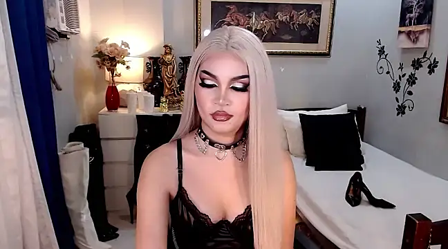 QueenOfDomina online show from 12/14/24, 03:57