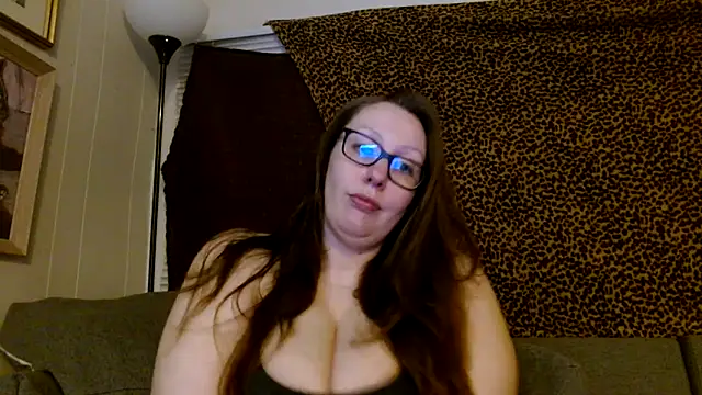 fallonangelxo online show from 01/13/25, 02:11