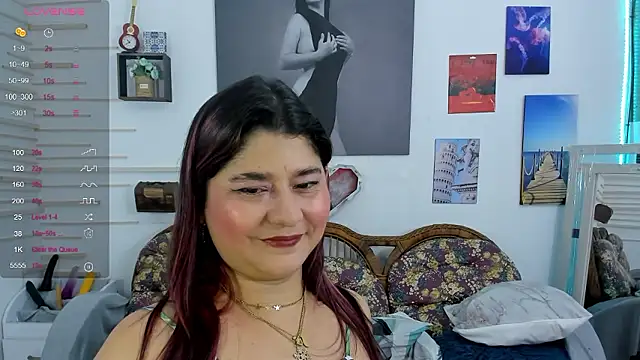 alinabozz1 online show from 11/14/24, 04:34