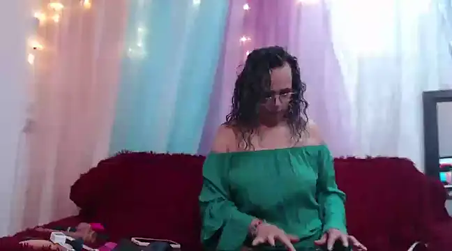 EmaFoxxy online show from 01/04/25, 03:03