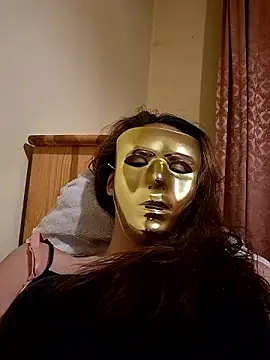 Themaskedgirl22 online show from 11/26/24, 03:21