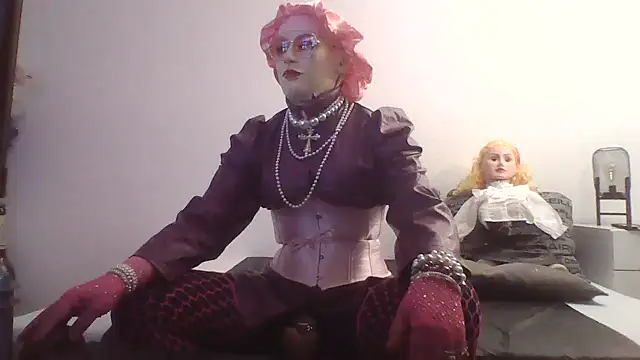 Sissy-Beate online show from 12/10/24, 05:58