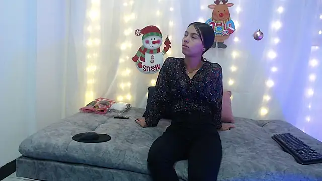 alissonrodriguez online show from 12/12/24, 01:17