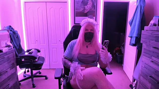 Sissydream123 online show from 01/06/25, 07:47