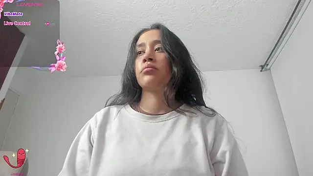 PAULINAANDREA online show from 11/22/24, 03:50