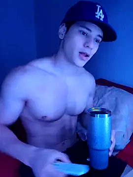 young hot fit online show from 01/02/25, 05:27