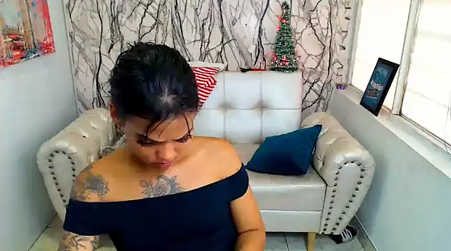 tattooed miss online show from 12/16/24, 01:06