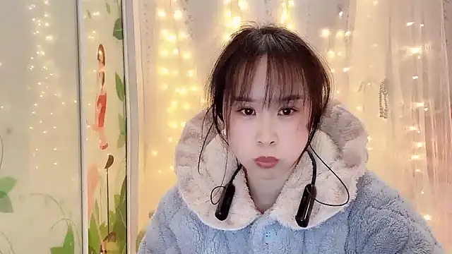 qianqian3344 online show from 12/12/24, 03:24