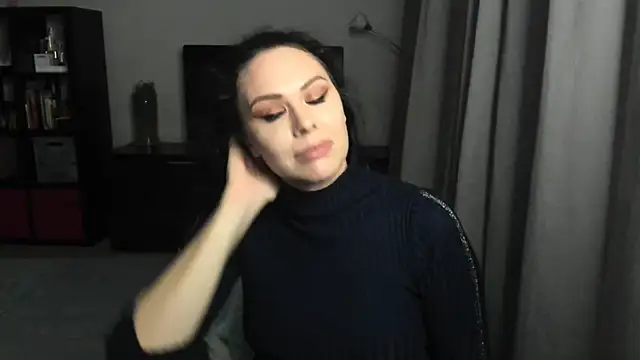 MollyCheiz online show from 12/02/24, 10:56