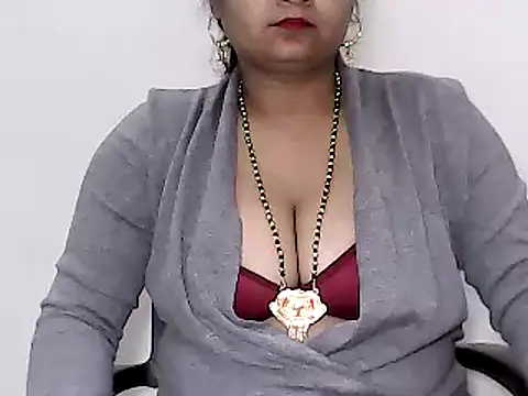 BABITA DARLING online show from 12/05/24, 03:13