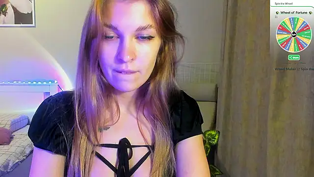 MillyKiss  online show from 12/05/24, 04:49