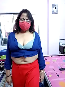 Hot-deviya online show from 12/14/24, 06:37