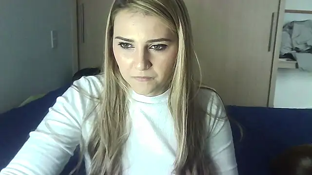 Sophie Olsen online show from 12/15/24, 09:37