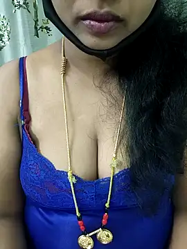 rlmadhavi999 online show from 01/04/25, 04:51