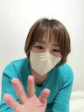 Yurina-mini online show from 01/18/25, 04:21