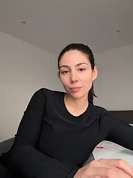 anaromeroxo online show from 01/28/25, 04:22