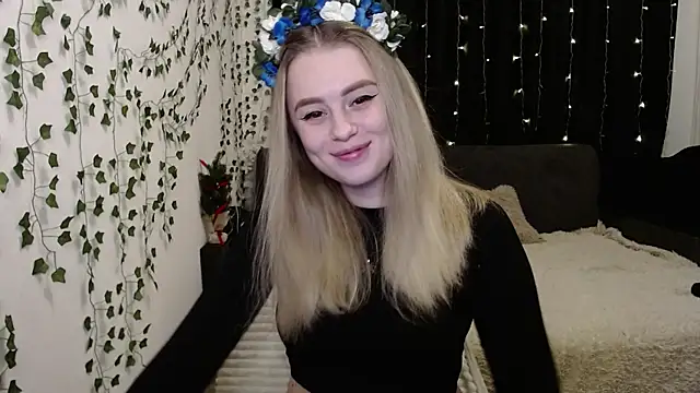 SofiaRosemary online show from 01/18/25, 01:16