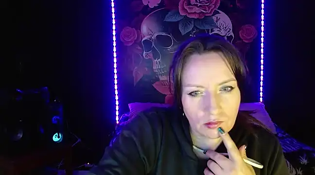 mistressdevil online show from 02/06/25, 11:31