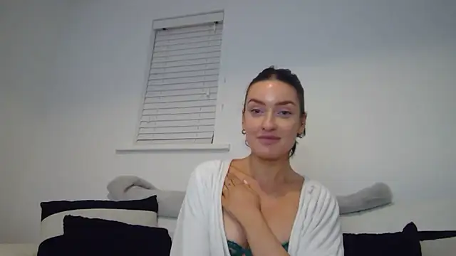 PrincessJessX online show from 02/04/25, 08:20