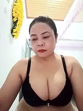 Baby-bigtits2024 online show from 02/08/25, 12:53