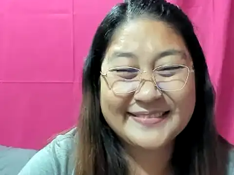 sweetpilipina88 online show from 12/18/24, 03:43