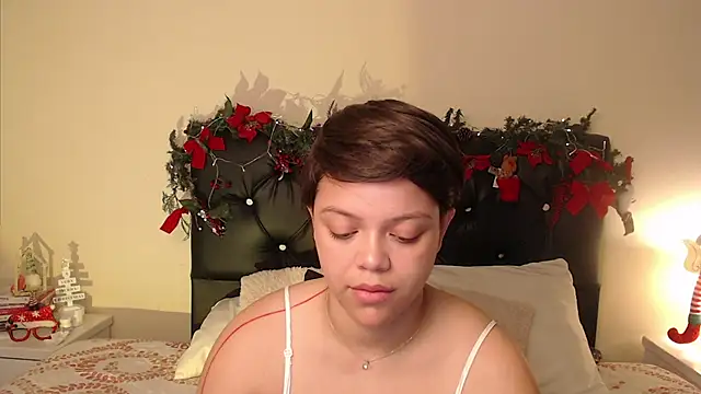 Amanda sweet online show from 12/15/24, 01:50