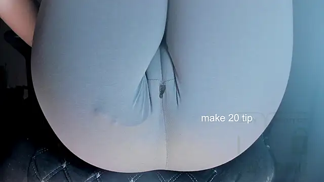 Cameltoe squirt inPants online show from 11/25/24, 12:01