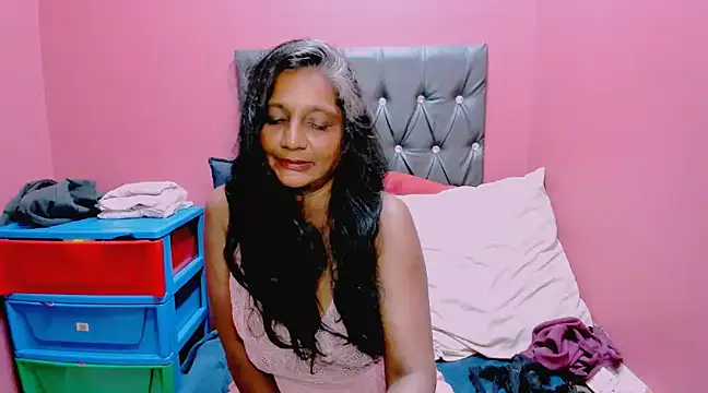 indiancandy69 online show from 12/10/24, 05:25