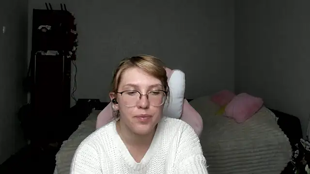 Reginasmilee online show from 11/29/24, 04:04