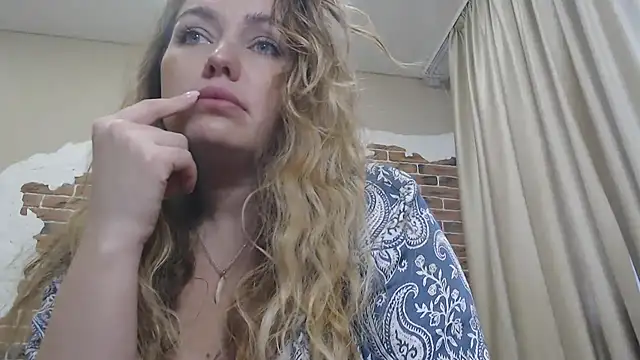 xxkristinaxx online show from 01/24/25, 08:03